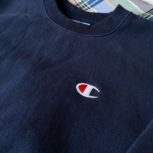 navy champion sweatshirt!